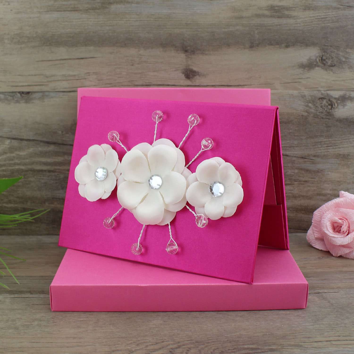 Handmade Invitation Card with Paper Box Hardcover Wedding Invitation Foil Printing 